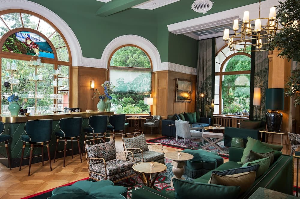 Lobby sitting area