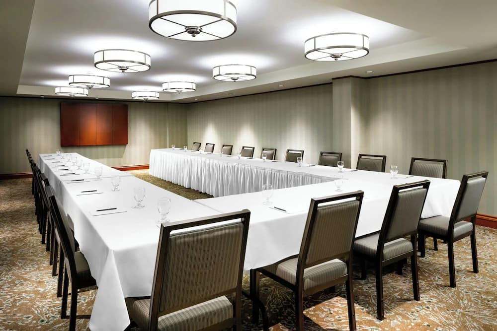 Meeting facility