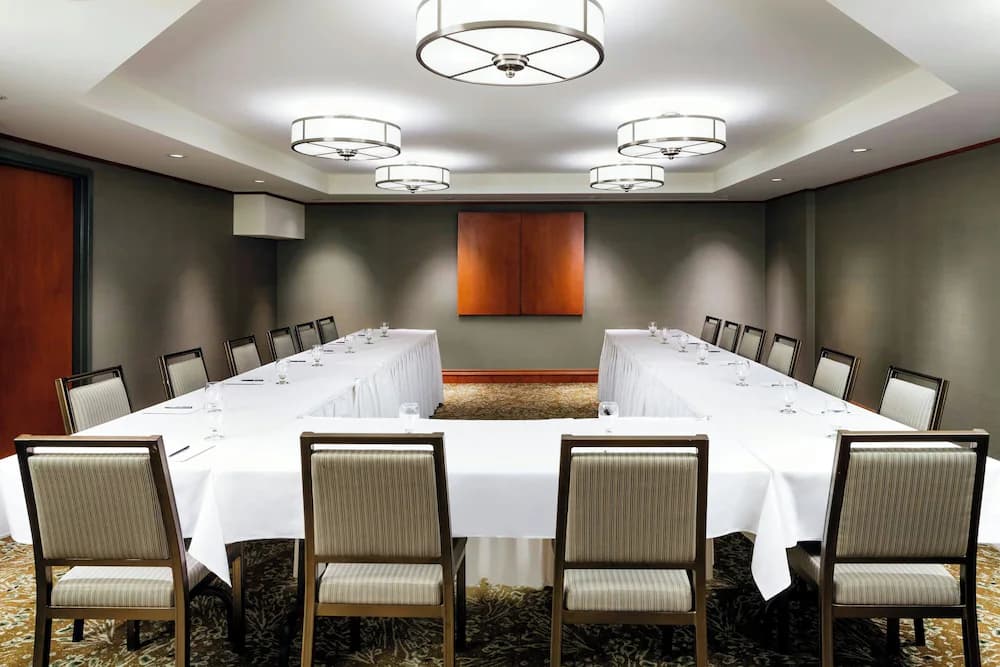 Meeting facility