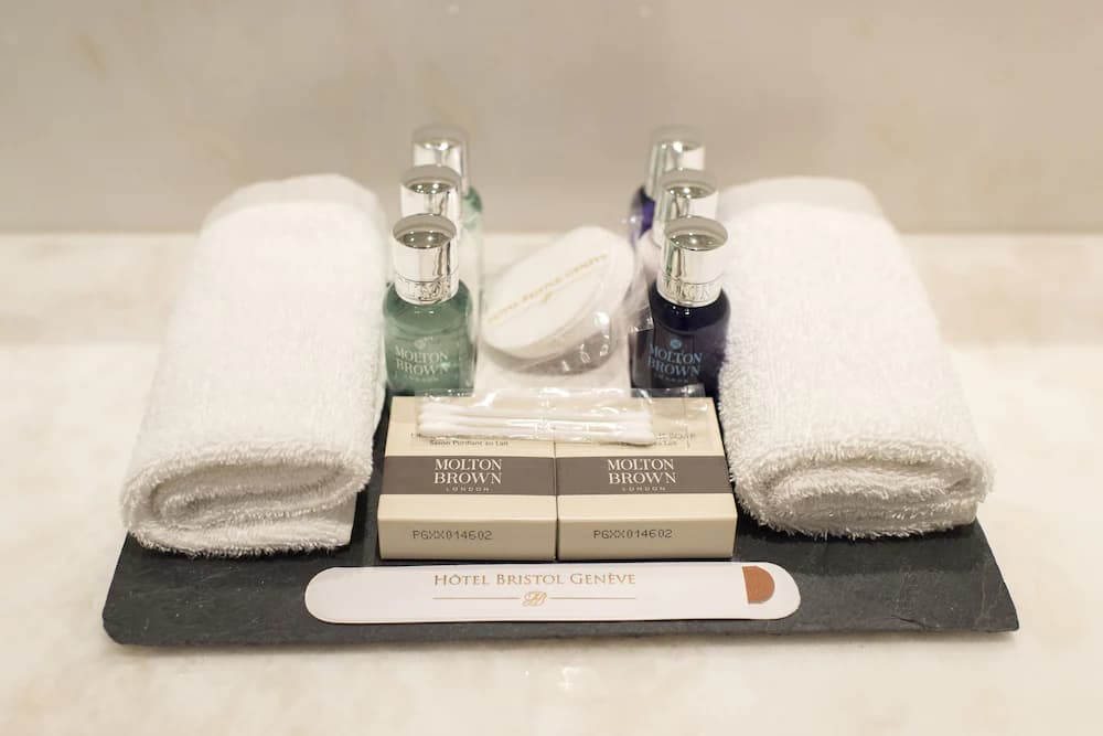 Bathroom amenities