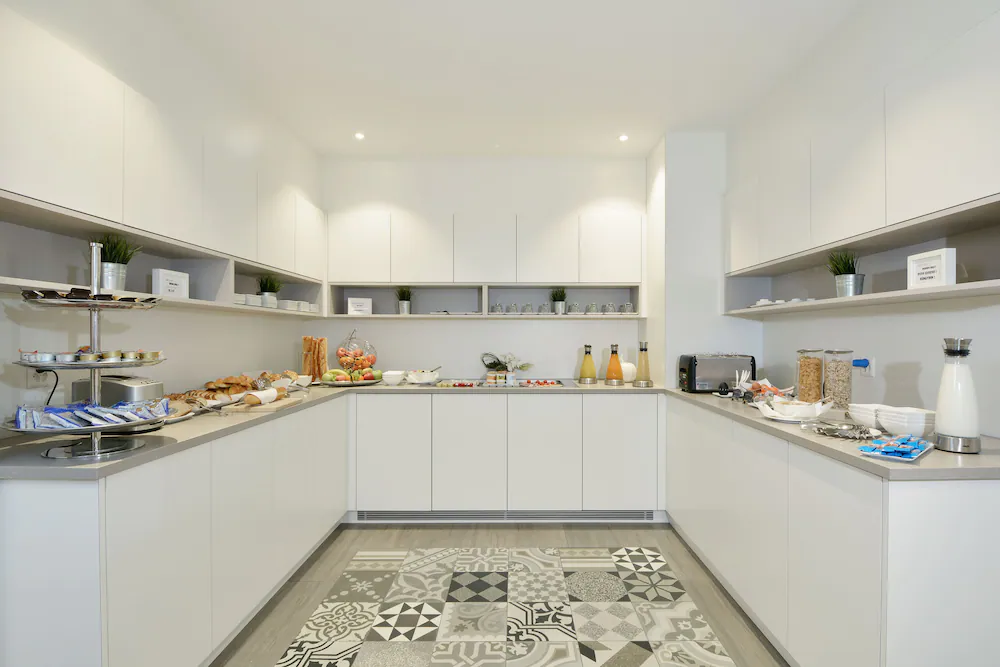 Breakfast area