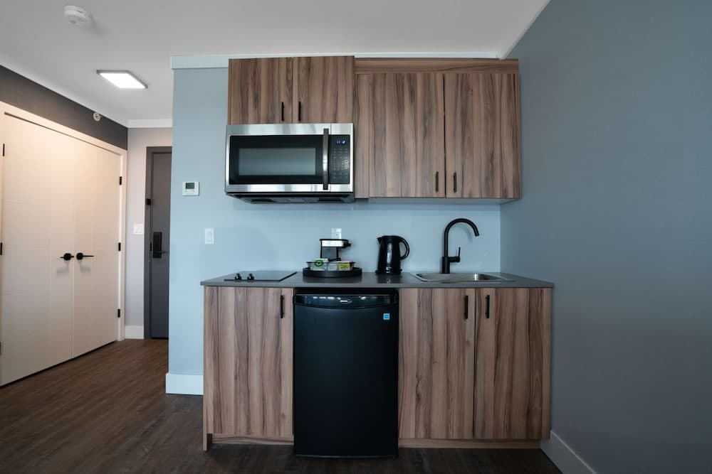 Private kitchenette