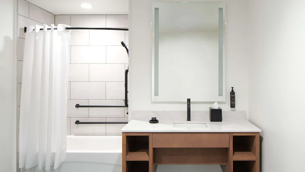 Bathroom shower