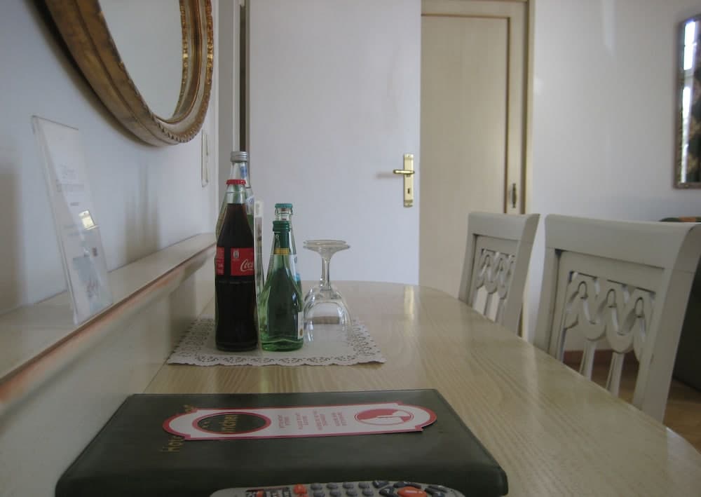 Room amenity
