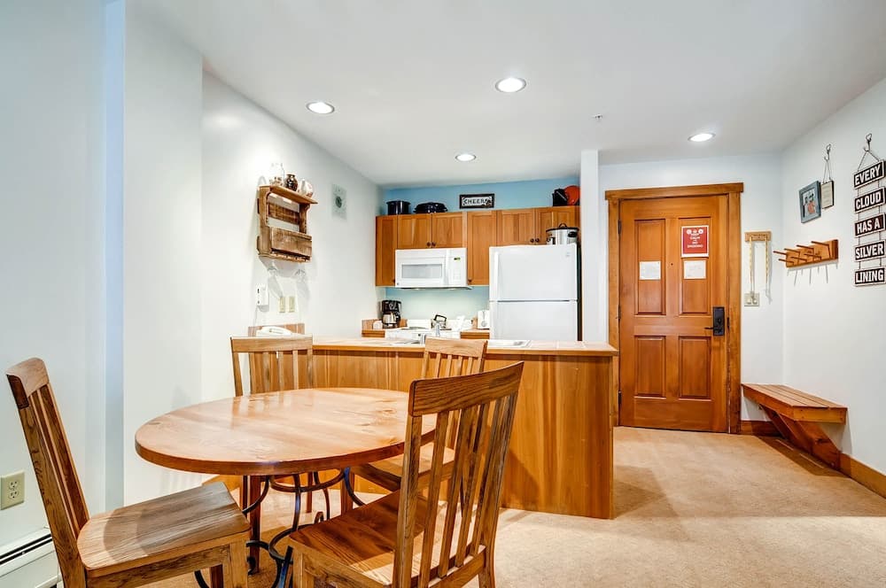 In-room dining