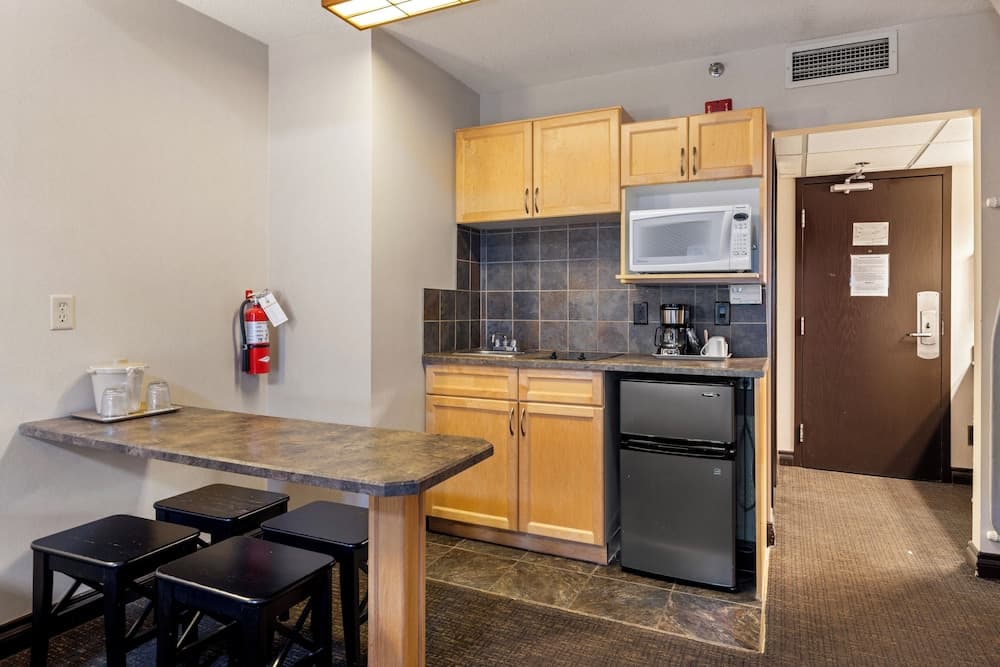 Private kitchenette