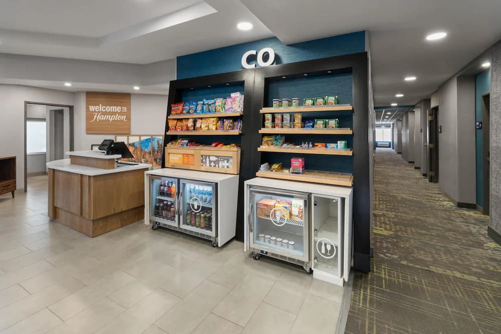 Snack bar