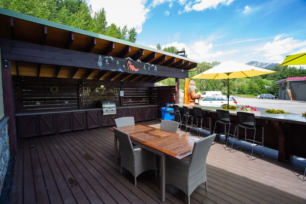 BBQ/picnic area
