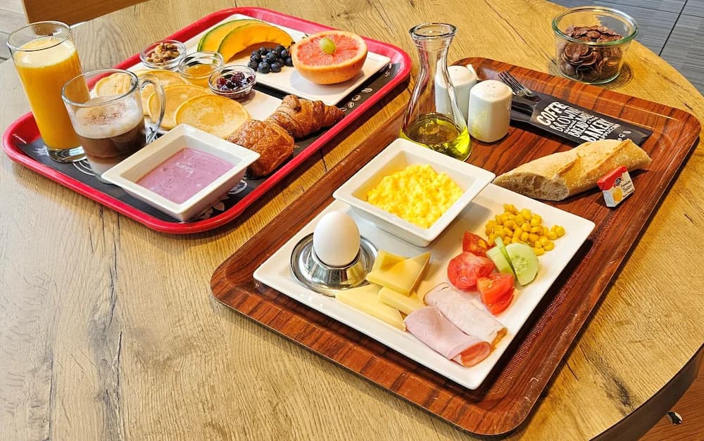 Breakfast meal