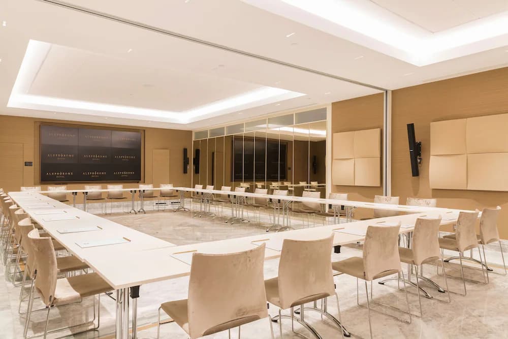 Meeting facility