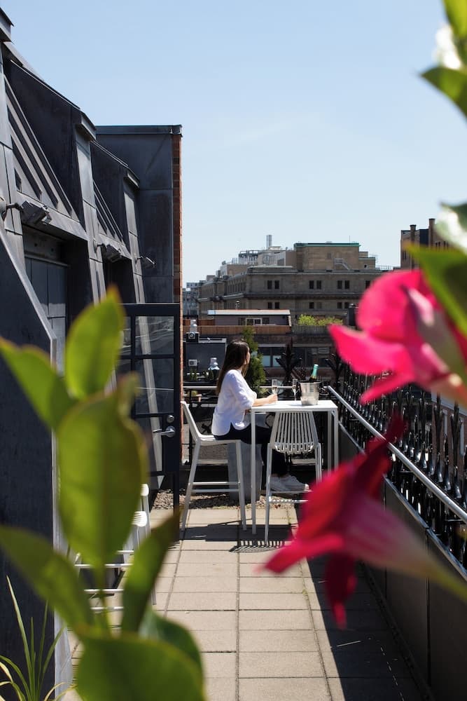 Rooftop terrace