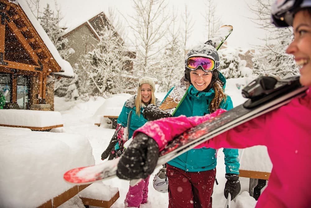 Snow and ski sports
