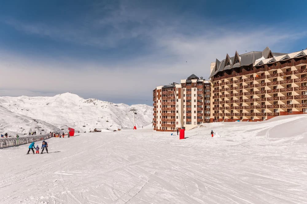 Snow and ski sports