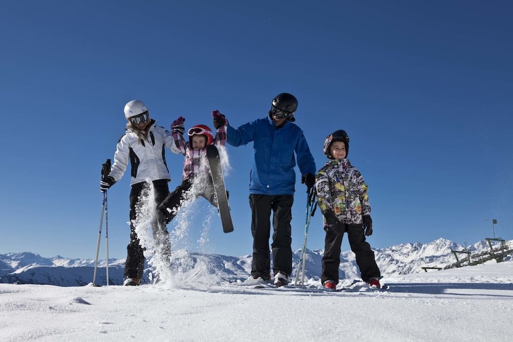 Snow and ski sports