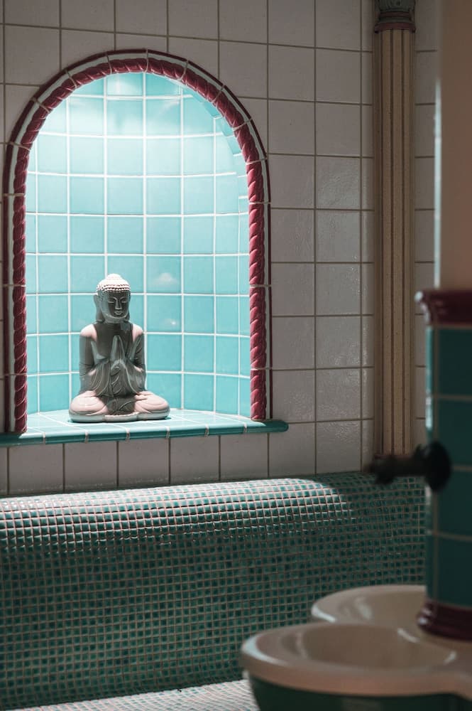 Steam room
