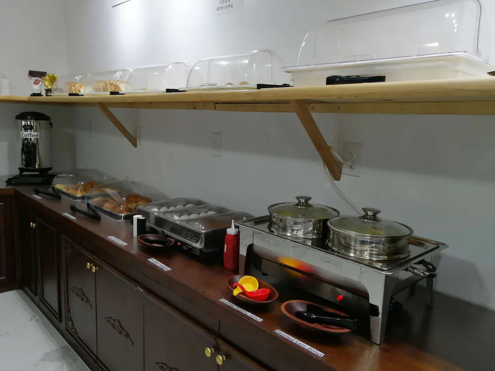 Breakfast buffet
