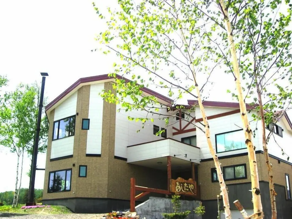 Primary image