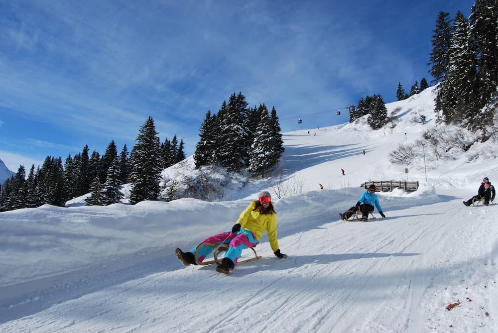 Snow and ski sports