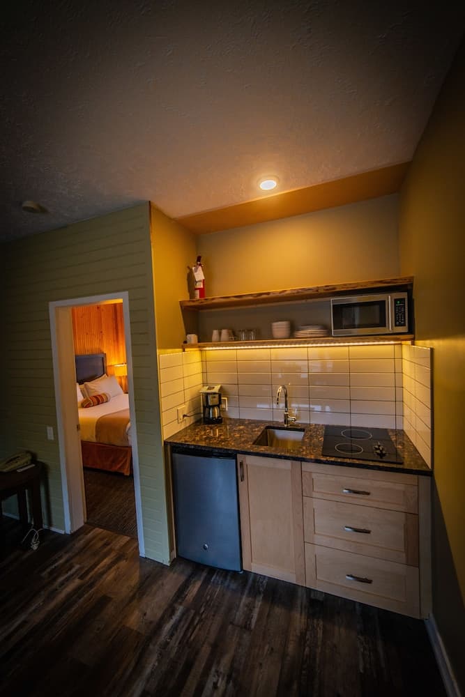 Private kitchenette
