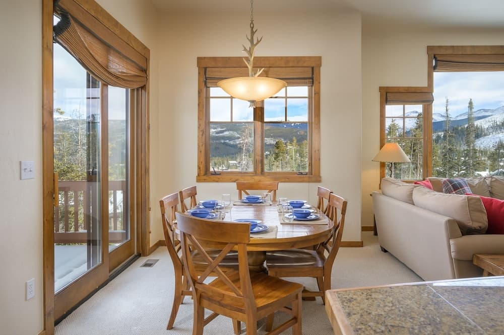 In-room dining
