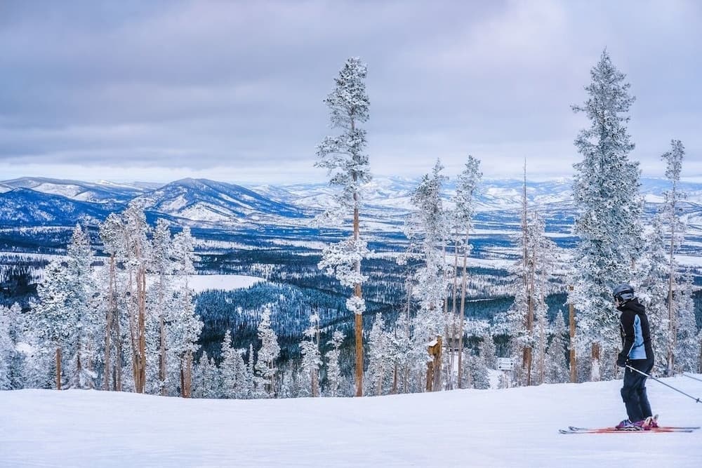 Snow and ski sports