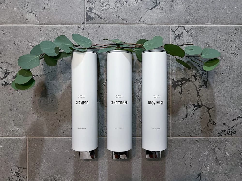 Bathroom amenities