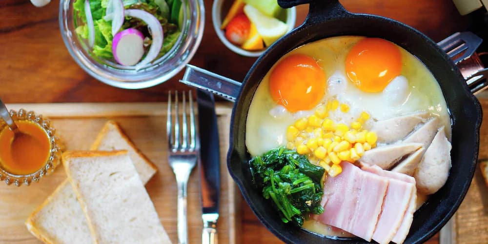 Breakfast meal