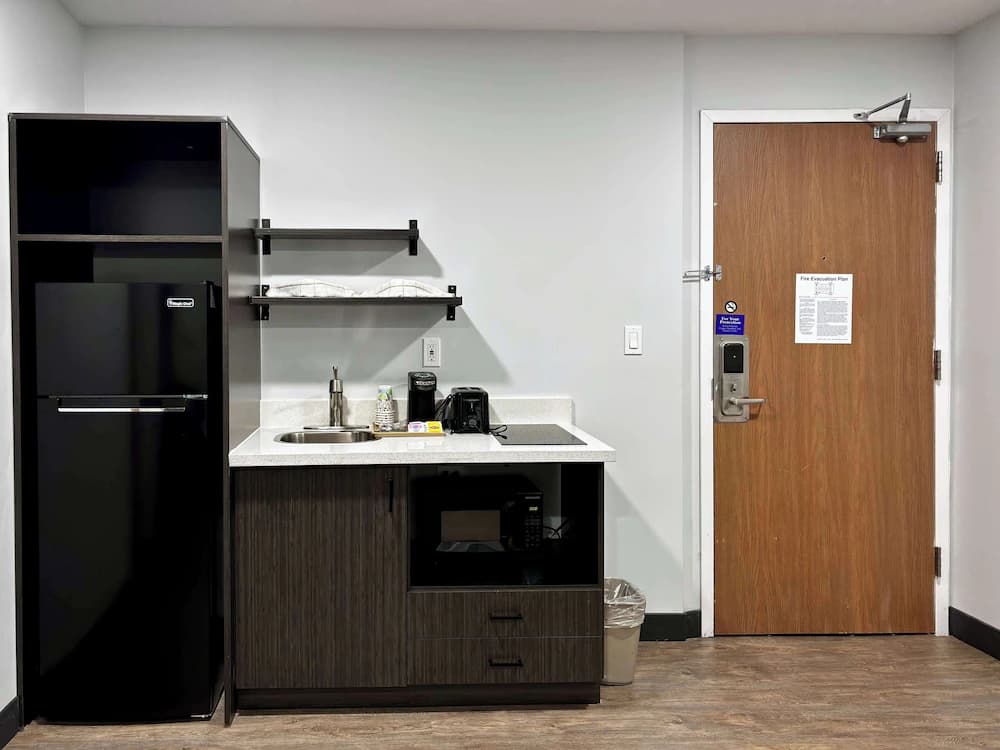 Private kitchenette