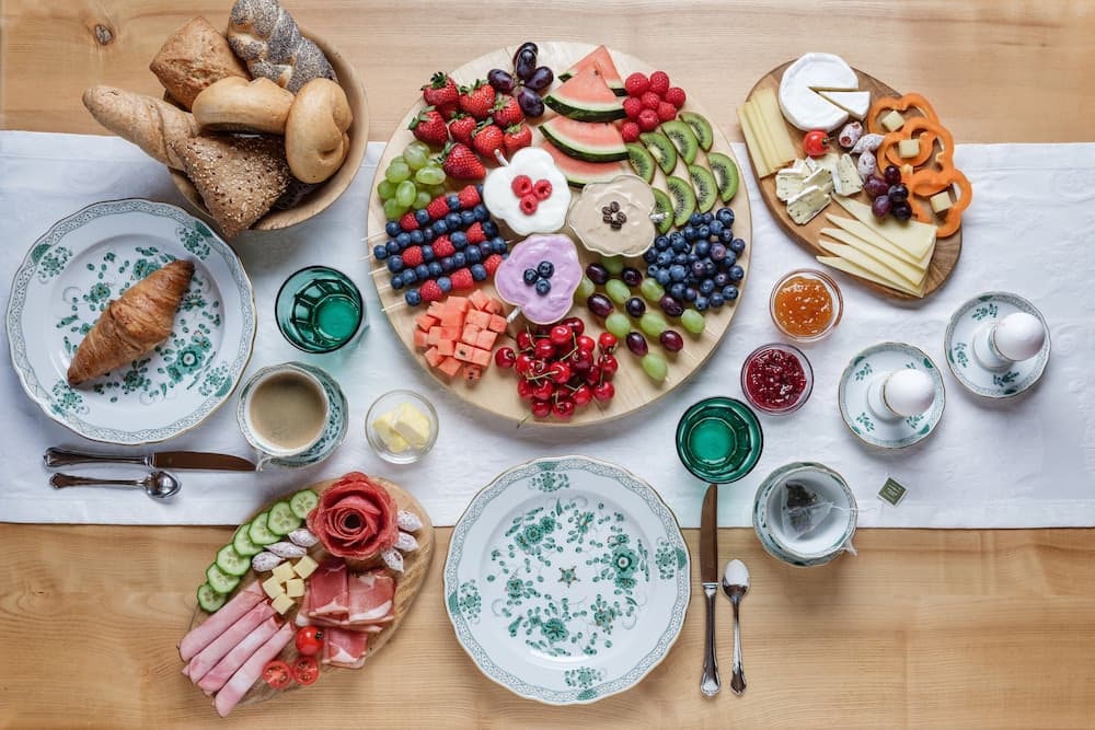 Breakfast buffet