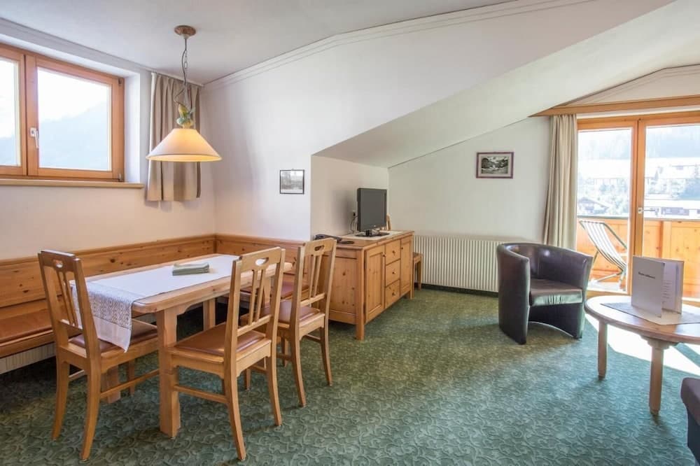 In-room dining