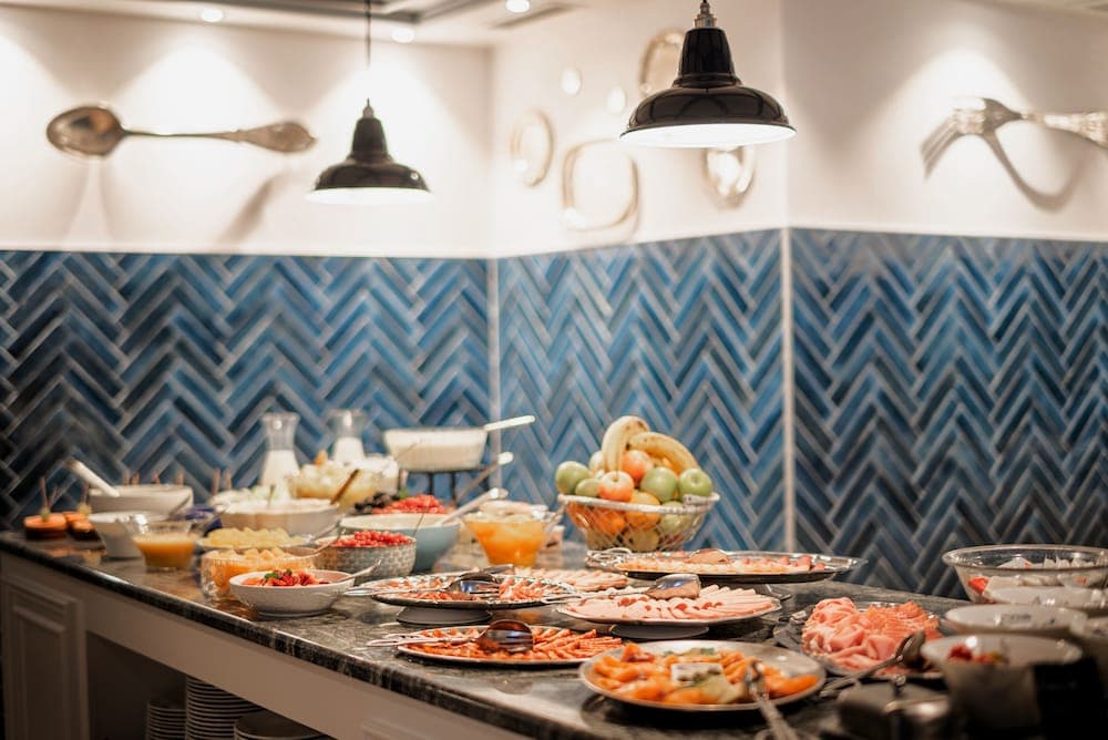 Breakfast buffet