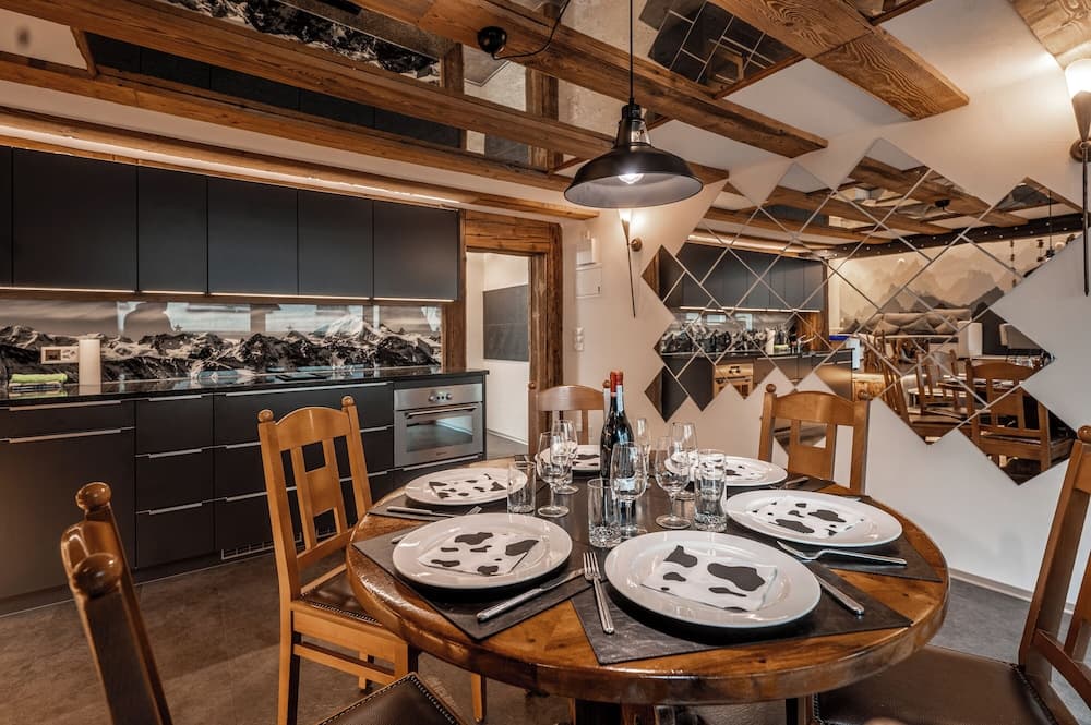 In-room dining