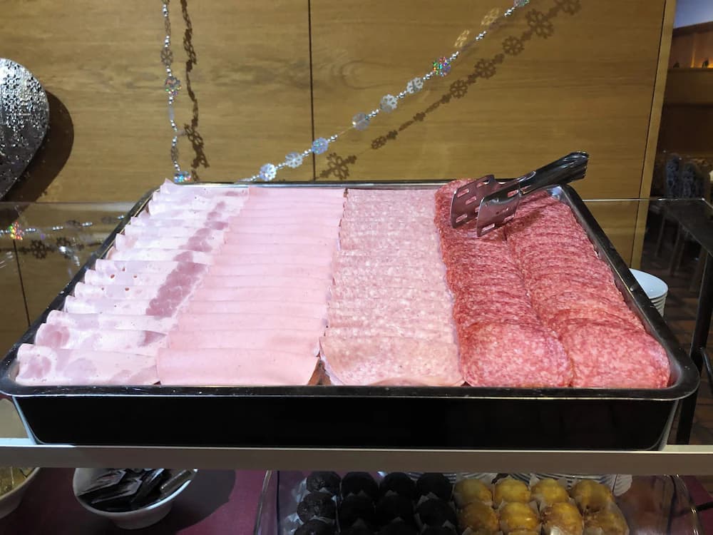 Breakfast buffet