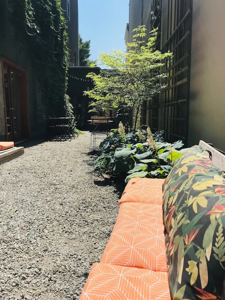 Terrace/patio