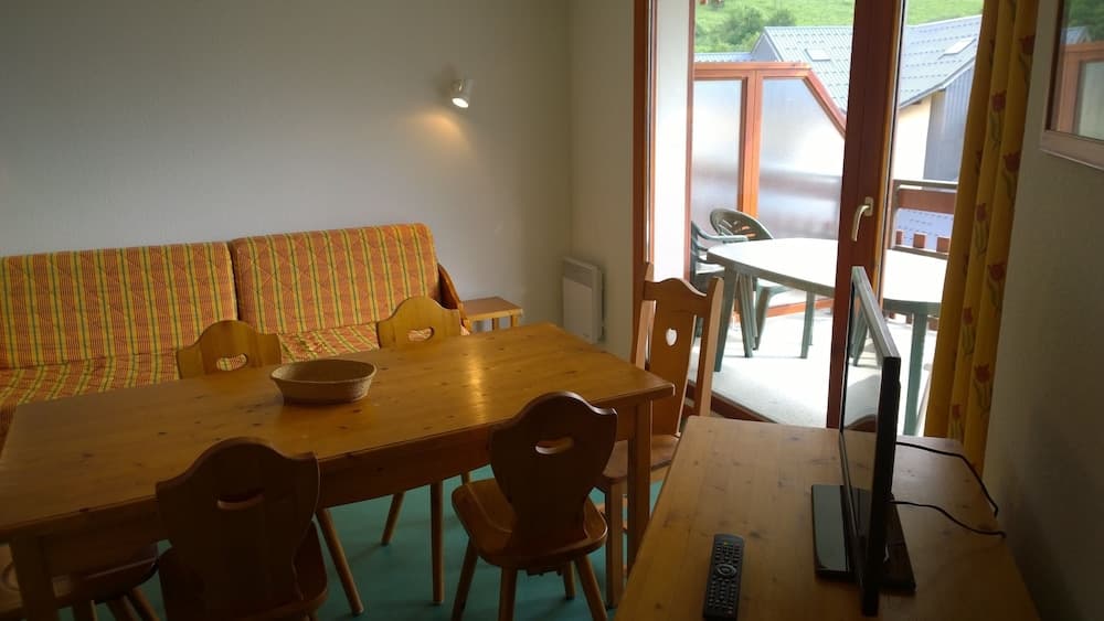In-room dining