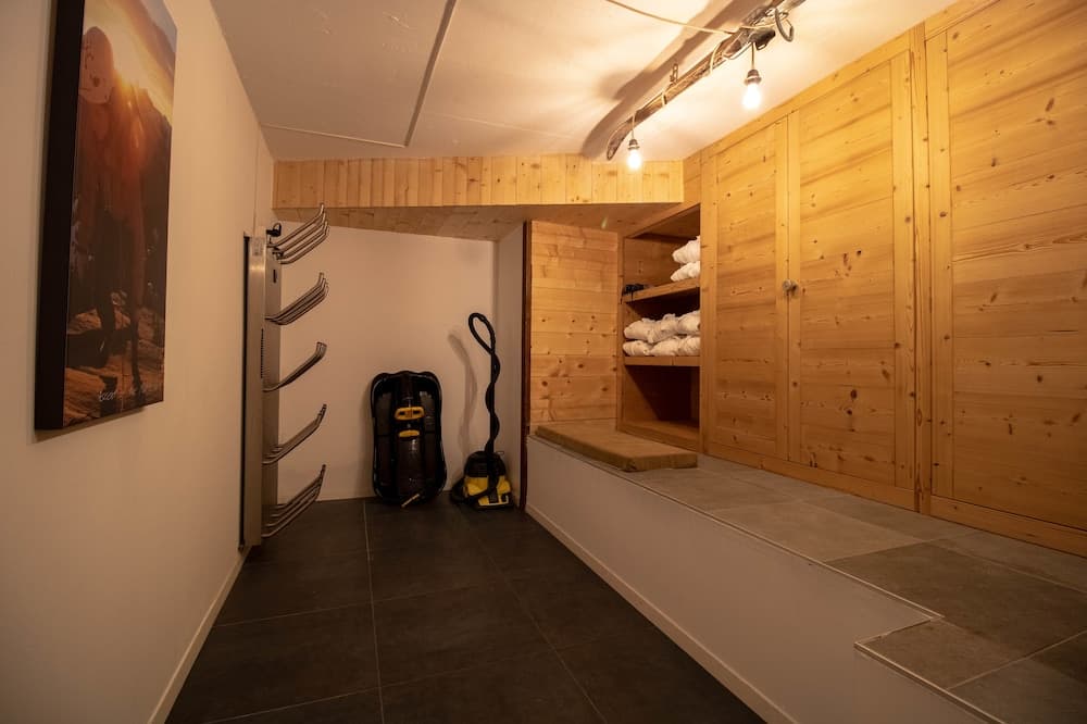 Equipment storage