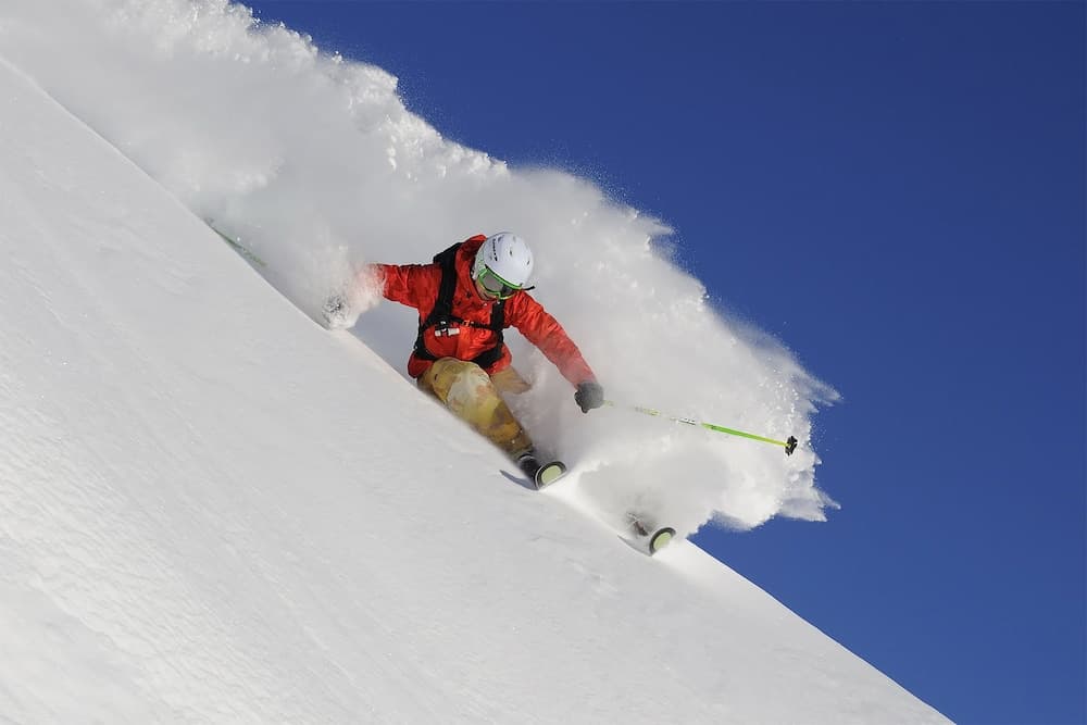 Snow and ski sports