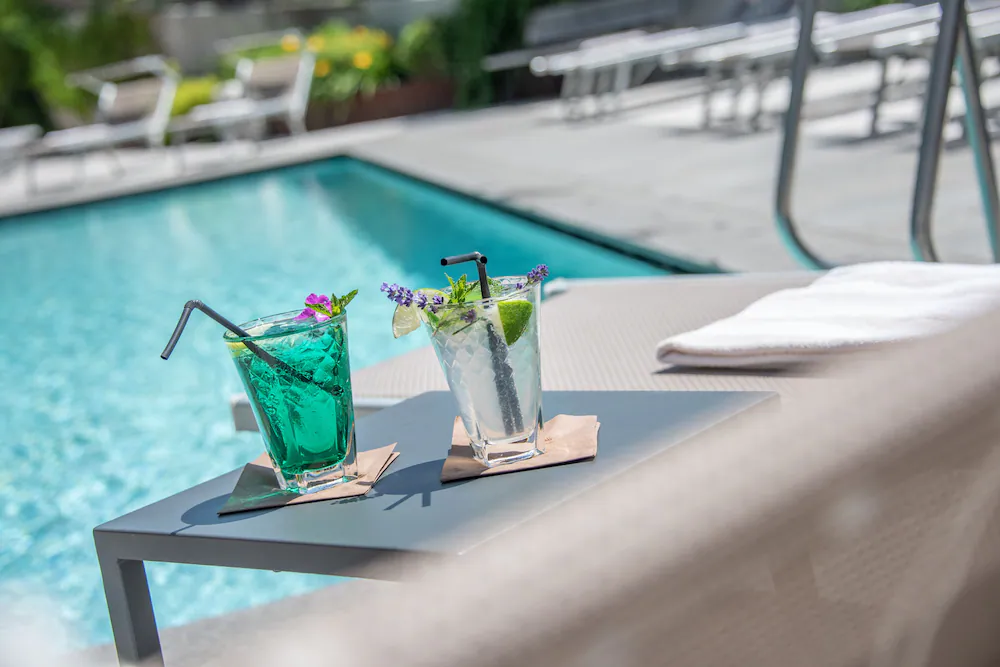 Poolside bar
