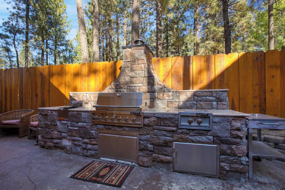 BBQ/picnic area