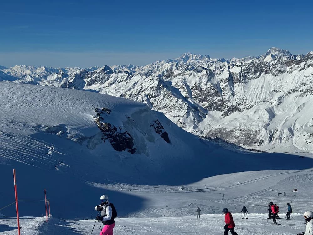 Snow and ski sports