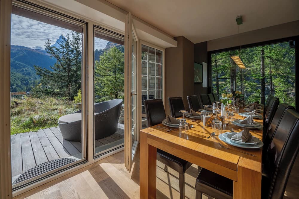In-room dining