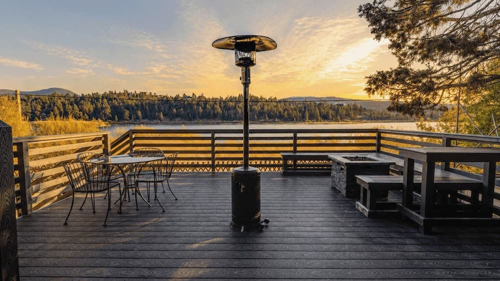 Primary image