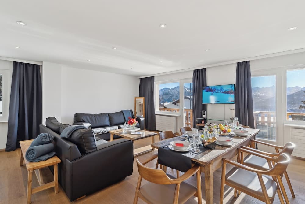 In-room dining