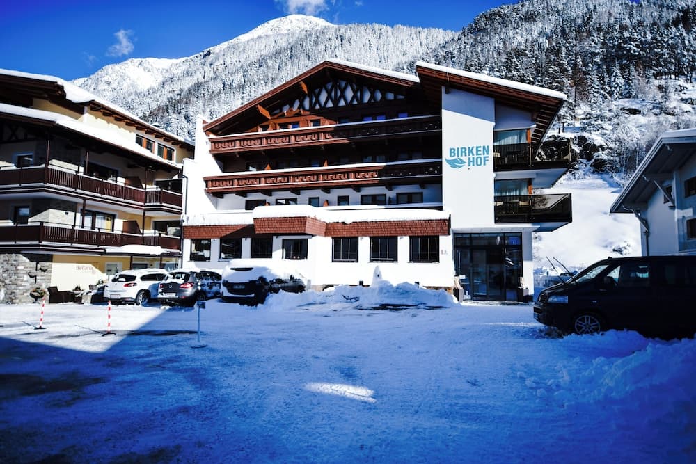 Primary image
