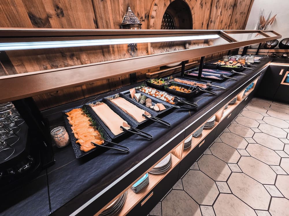 Breakfast buffet