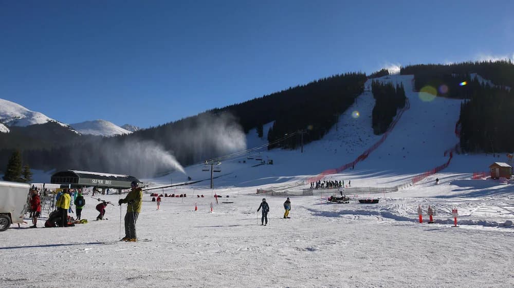 Snow and ski sports