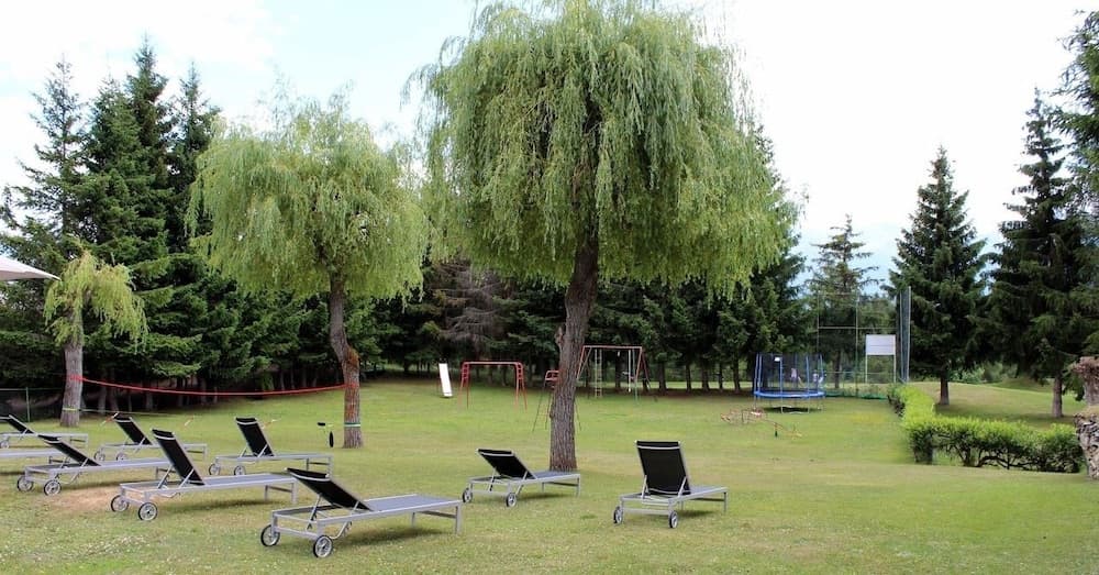 Children's play area - outdoor