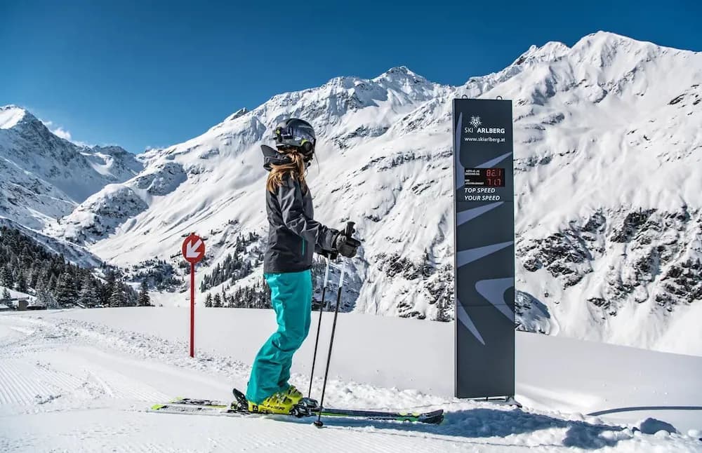Snow and ski sports