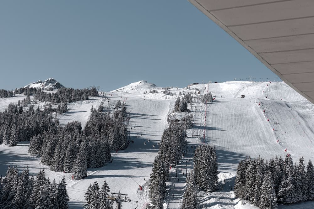 Snow and ski sports