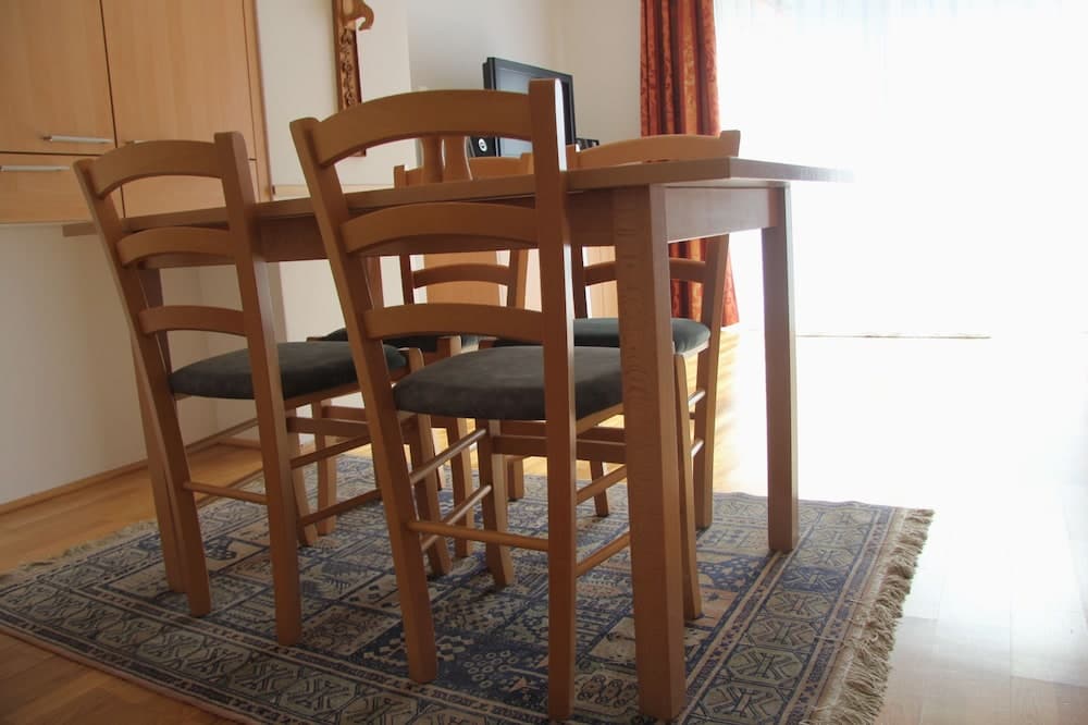 In-room dining